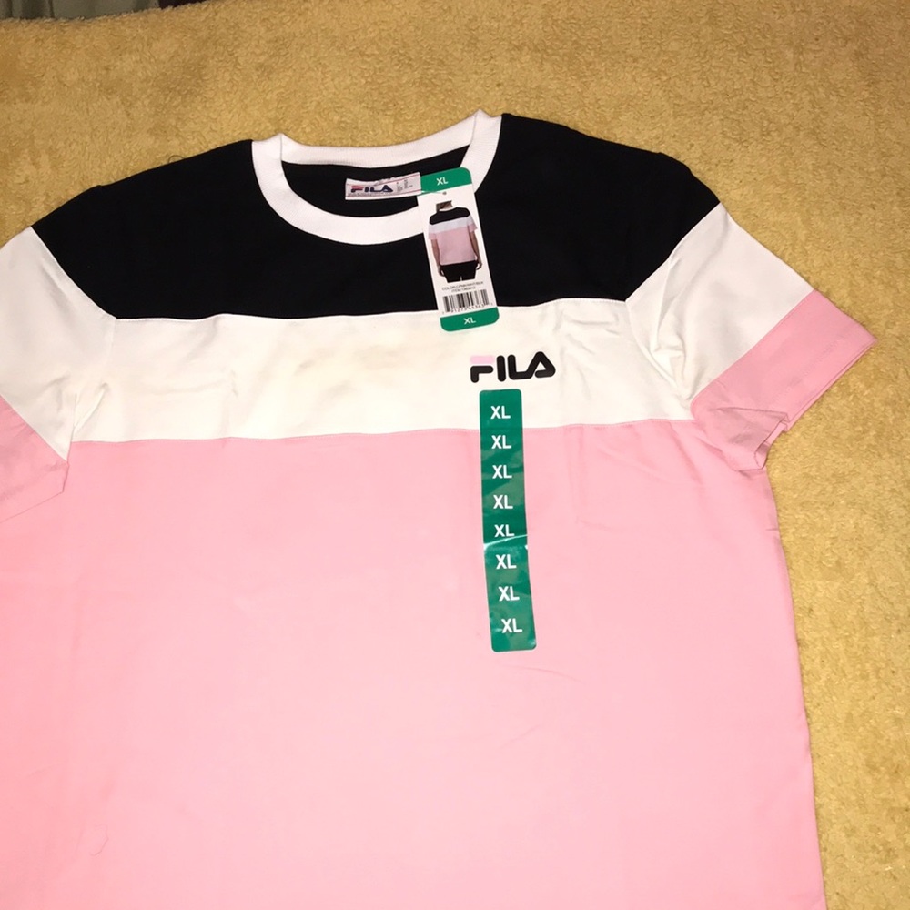 FILA Classic women’s athletic T-shirt size XL